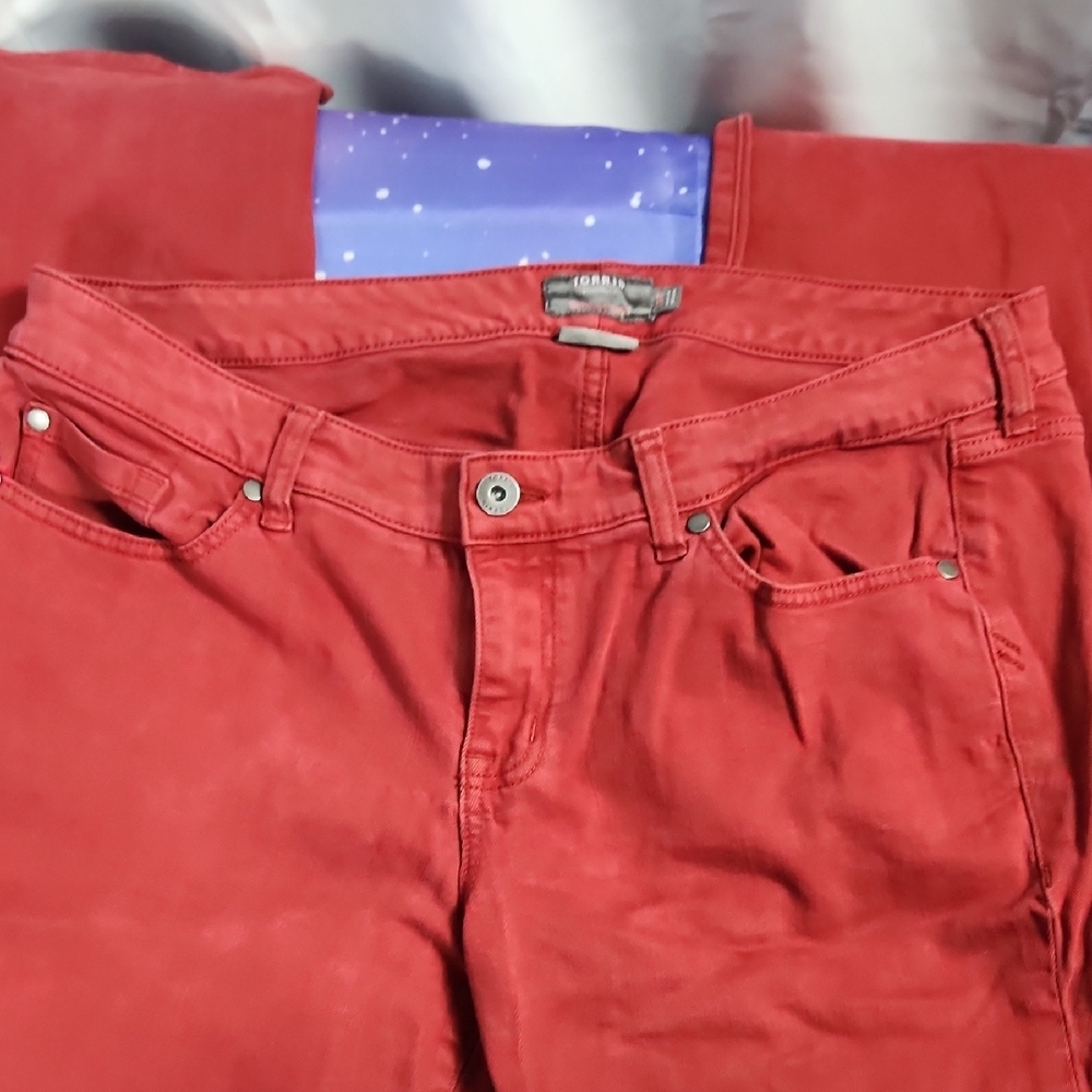 Torrid Dark Red Boyfriend Jeans Size 16R Mid Rise Relaxed Vintage Stretch - Picture 4 of 10
